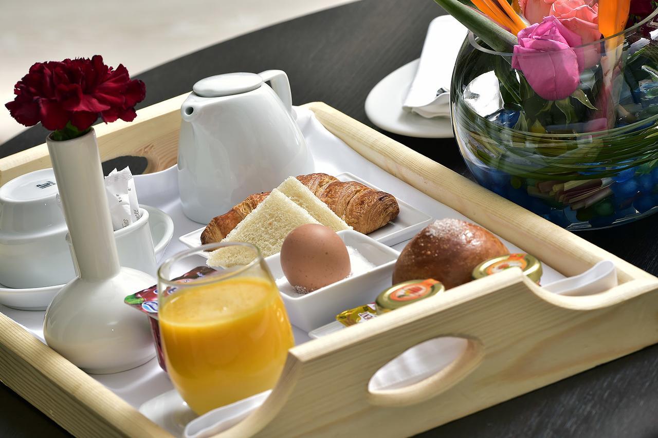 Az Hotels เซราลดา ภายนอก รูปภาพ
