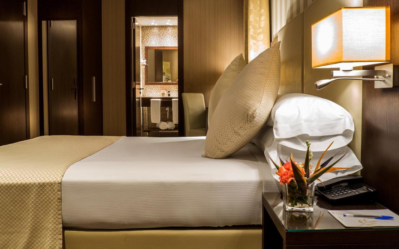 Az Hotels เซราลดา ภายนอก รูปภาพ