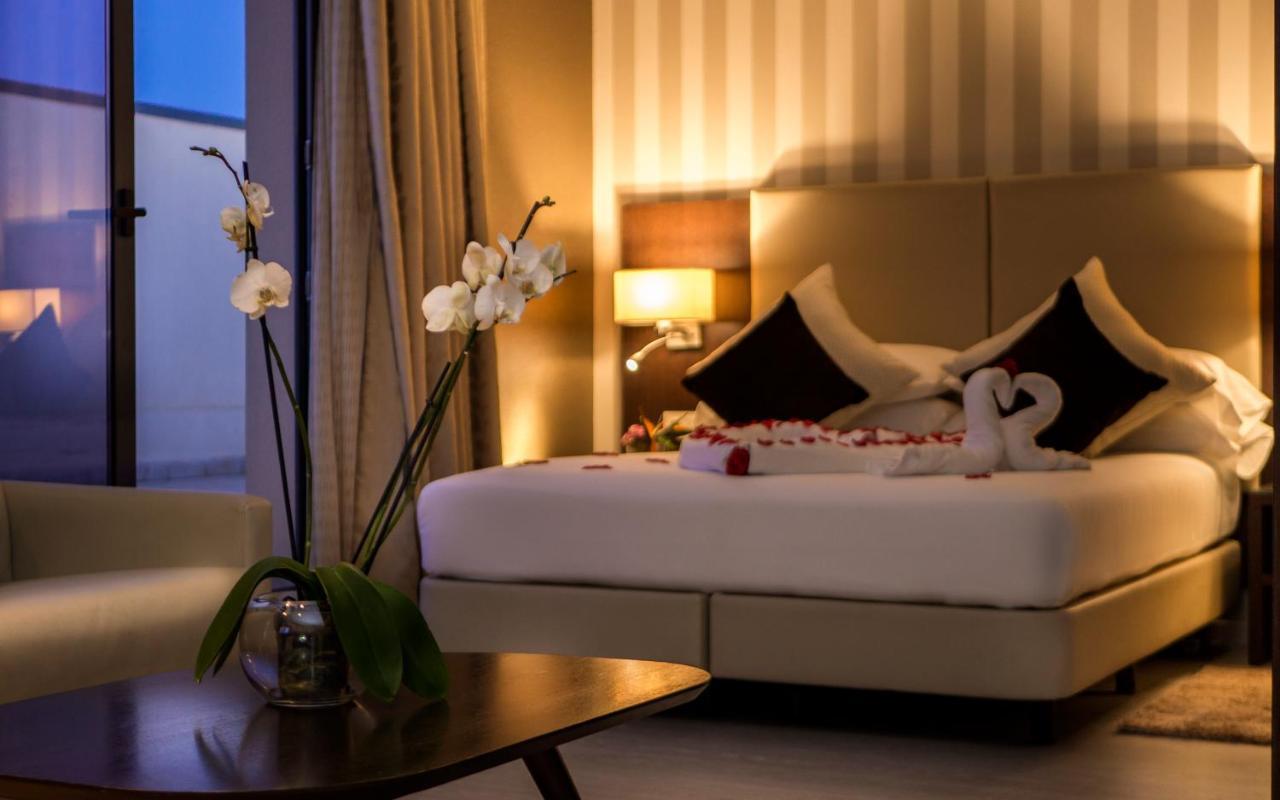 Az Hotels เซราลดา ภายนอก รูปภาพ
