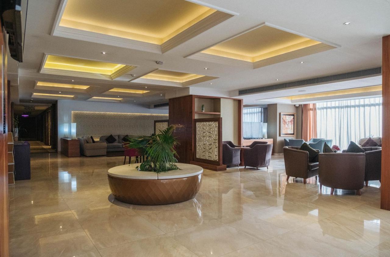 Az Hotels เซราลดา ภายนอก รูปภาพ
