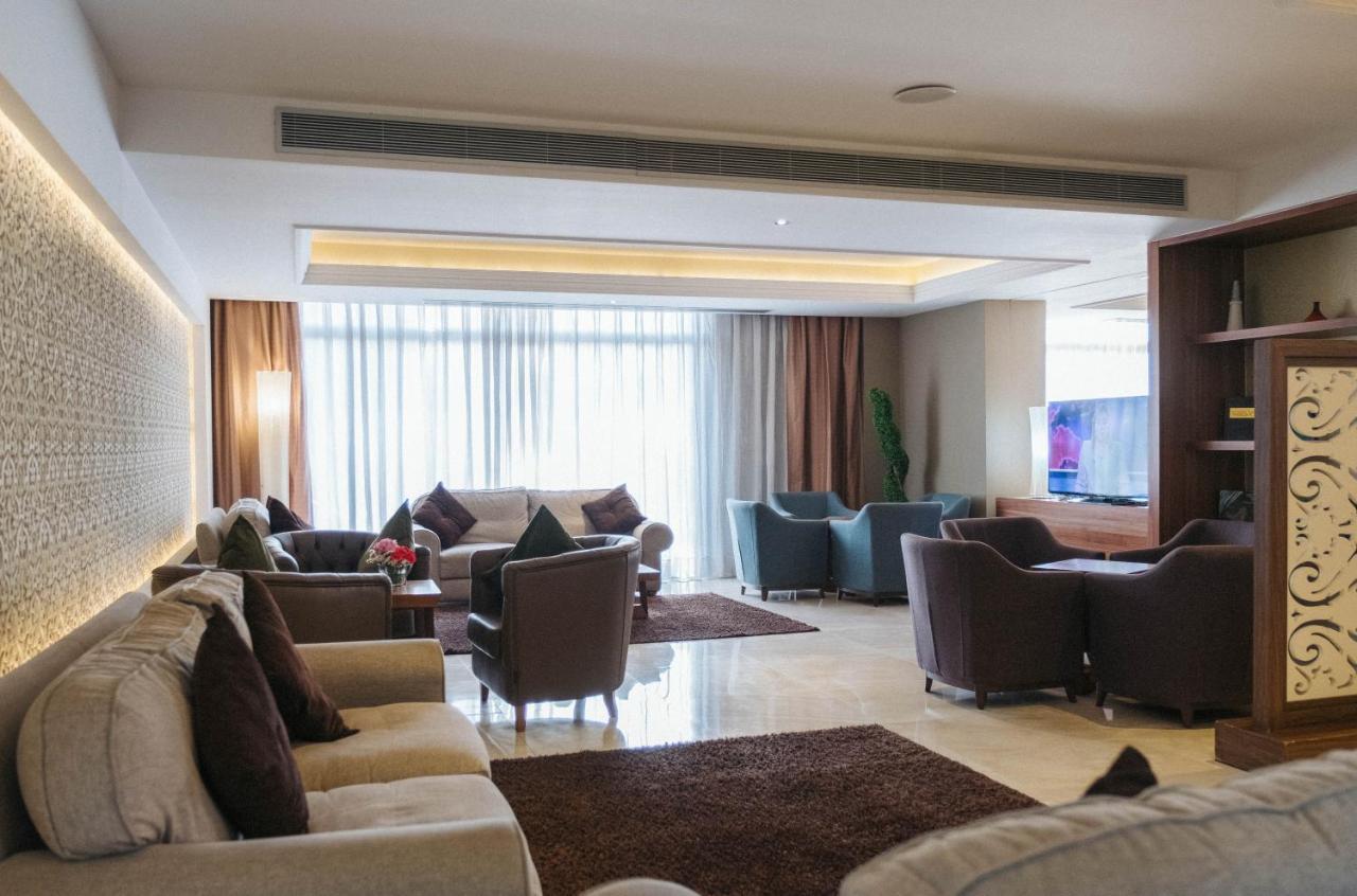 Az Hotels เซราลดา ภายนอก รูปภาพ